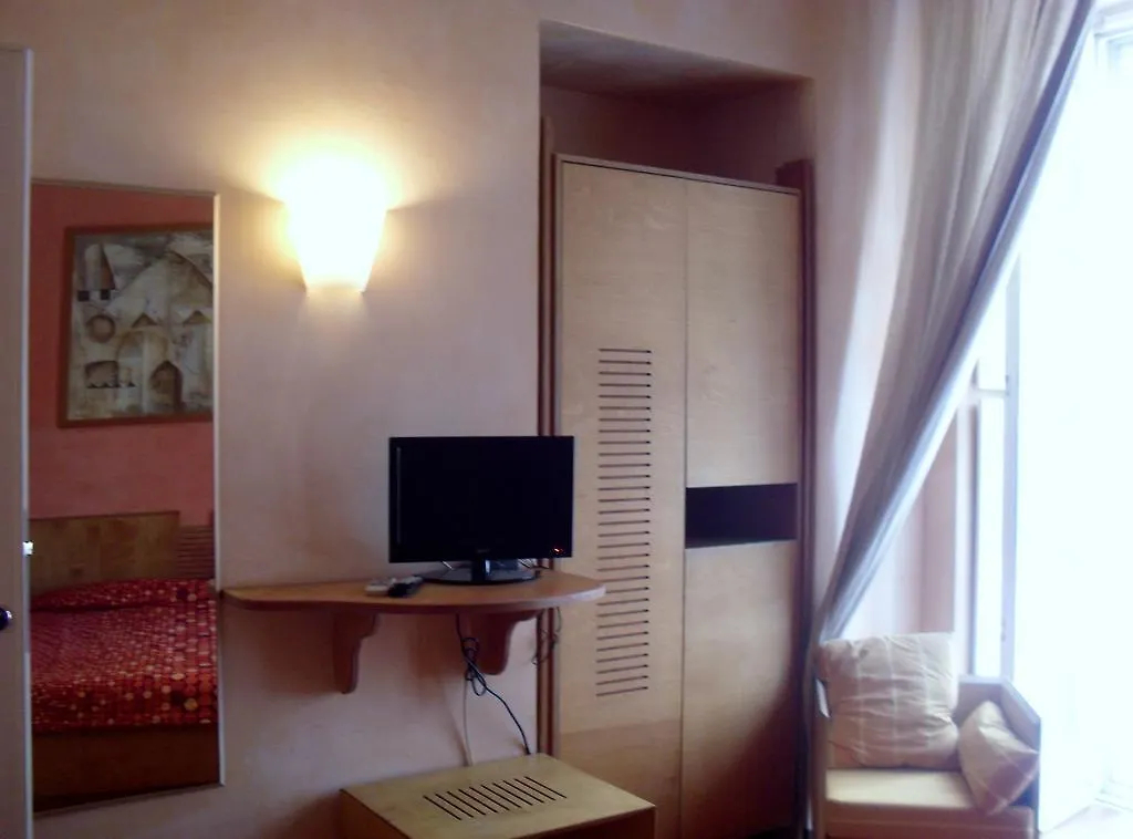 ***  Hotel Clarean Neapol Włochy