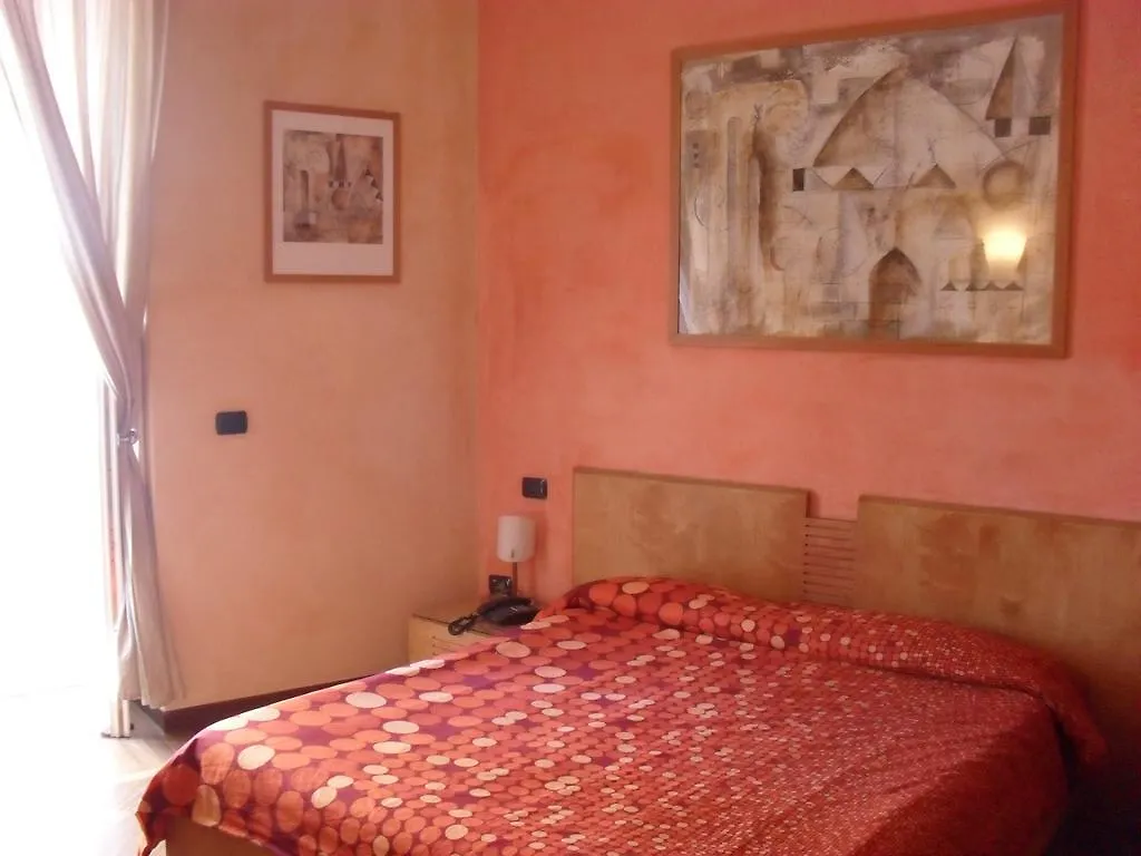 Hotel Clarean Neapol